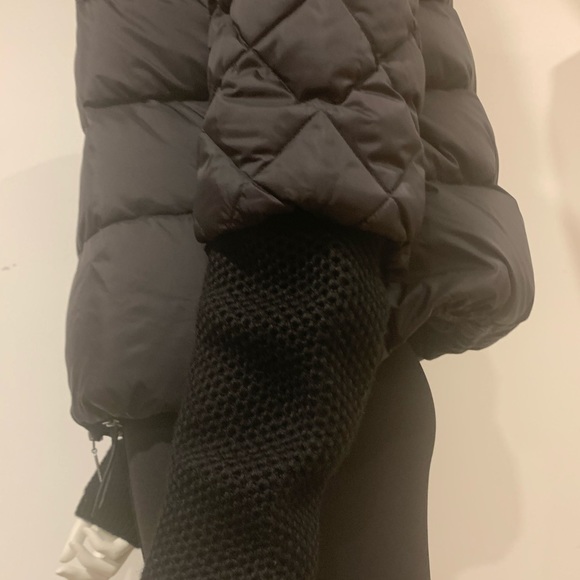 Liu Jo - Italy :Puffer jacket with knit sleeves - Picture 4 of 8